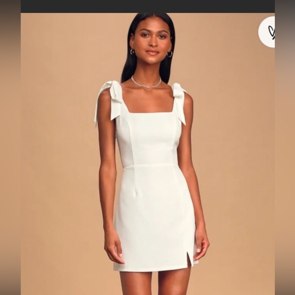 Lulus Dresses & Skirts - NWT Lulus off white midi dress Size L